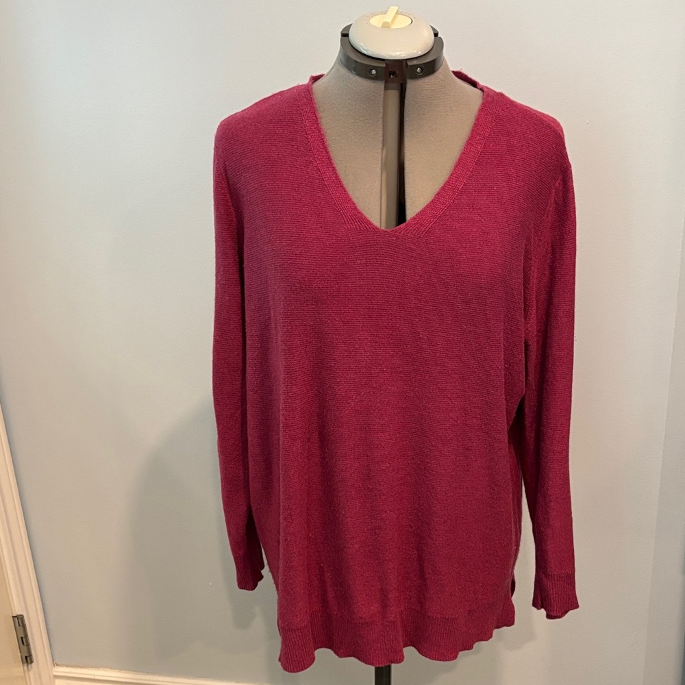 George Women's V-Neck Sweater - Burgundy